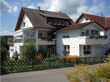 Wohnung 1 Schlafzimmer, mit Garten