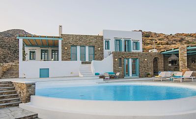 Villa 4 habitaciones, con piscina