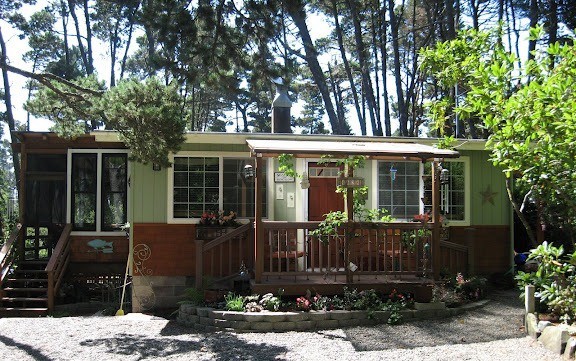 House 2 bedrooms, with garden