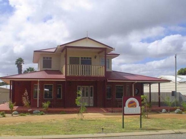 House 5 bedrooms, with jacuzzi