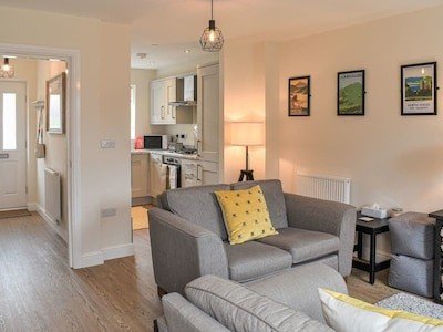 House 2 bedrooms, with garden