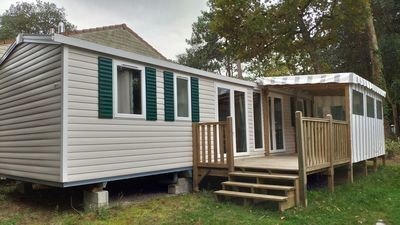 Mobil home chic, 3 chambres, avec piscine