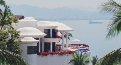 Villa 4 habitaciones, con piscina