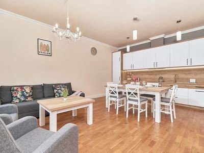 Wohnung 1 Schlafzimmer, mit Klimaanlage