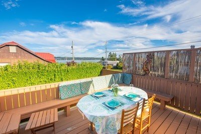 House 2 bedrooms, with garden