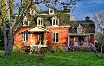 House 3 bedrooms, with garden