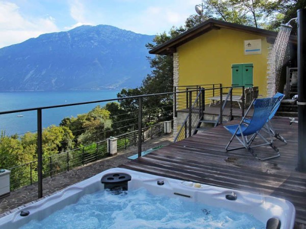 Casa 4 camere, con idromassaggio