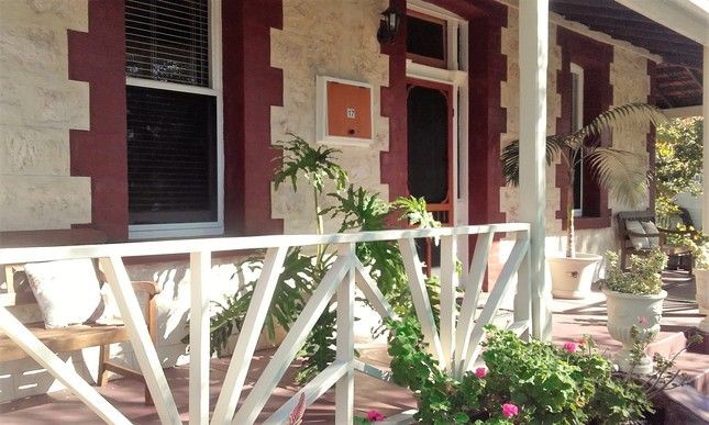 House 2 bedrooms, with garden