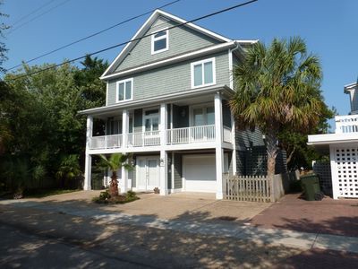 House 4 bedrooms, with jacuzzi