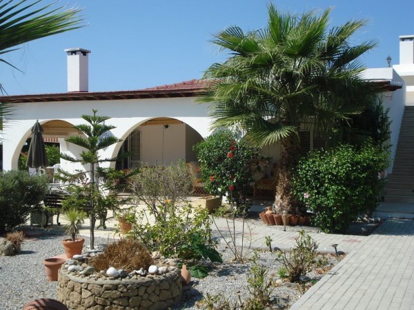 Villa 4 bedrooms, with pool