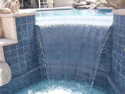 House 4 bedrooms, with pool