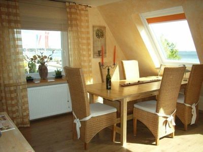 Wohnung 3 Schlafzimmer, mit Garten