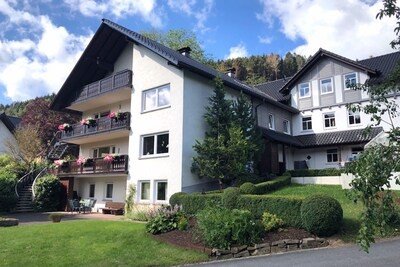 Wohnung 2 Schlafzimmer, mit Garten