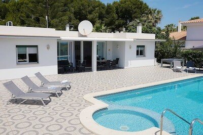 Villa 4 Schlafzimmer, mit Pool