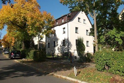 Wohnung 2 Schlafzimmer, mit Garten