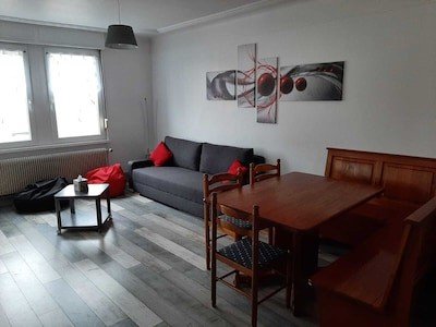 Wohnung 2 Schlafzimmer, mit Garten