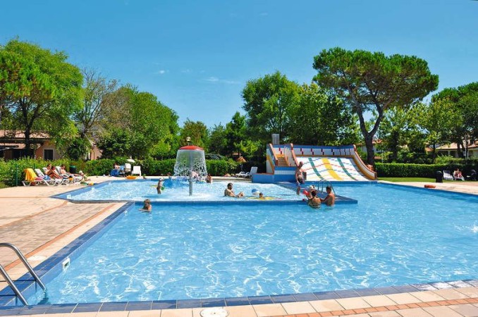 Casa 2 camere, con piscina