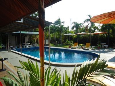 Bed and breakfast 1 Schlafzimmer, mit Pool