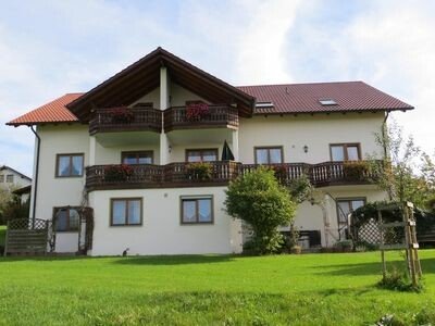 Wohnung 2 Schlafzimmer, mit Garten