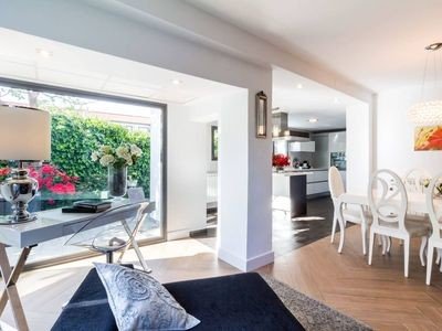 Casa 4 habitaciones, con jacuzzi