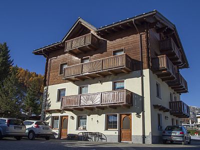 Wohnung 2 Schlafzimmer, mit Fitnessstudio