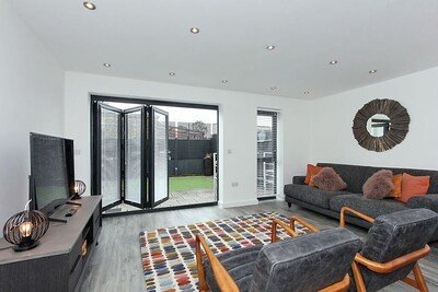 House 3 bedrooms, with jacuzzi