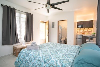Bed and breakfast 1 bedroom, with air conditioning