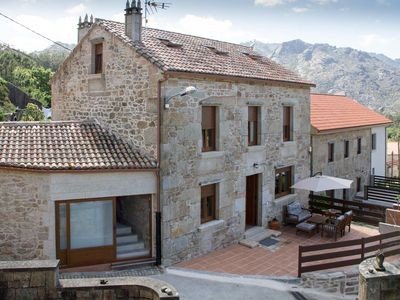 Casa 4 habitaciones, con jardín