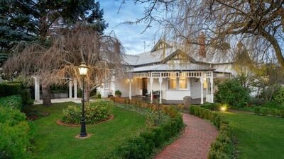 House 7 bedrooms, with garden