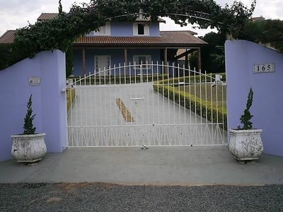 Casa 4 quartos, com piscina