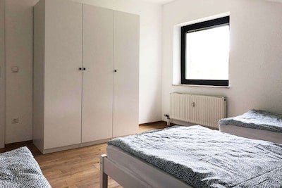 Wohnung 3 Schlafzimmer, mit Garten