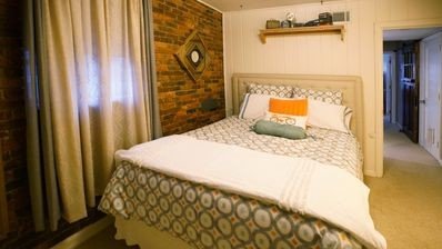 Bed and breakfast 1 bedroom, with pool