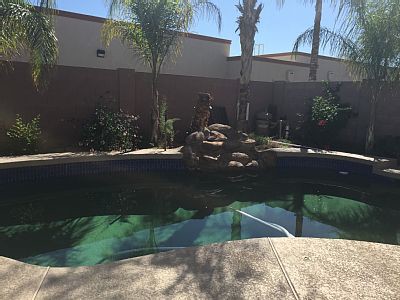 House 3 bedrooms, with pool