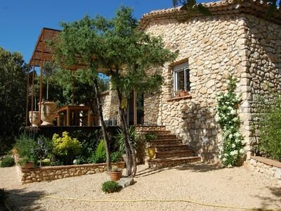 Maison en pierre tout confort, 1 chambre, avec jacuzzi