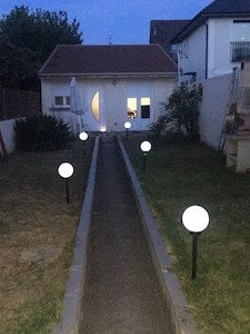 Maison 1 chambre, avec jardin