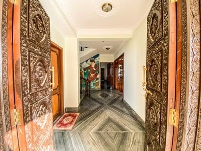 Villa 4 camere, con giardino