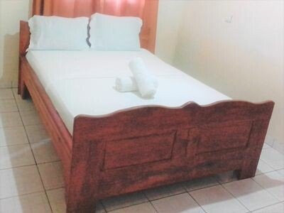 Ferienhaus 1 Schlafzimmer, mit Pool