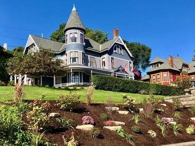 Bed and breakfast 1 bedroom, with jacuzzi