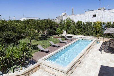 Villa 5 Schlafzimmer, mit Pool