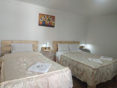 Hostel 4 slaapkamers, met wifi