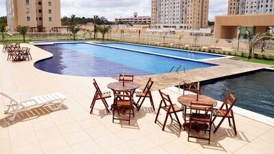Apartamento 2 quartos, com piscina