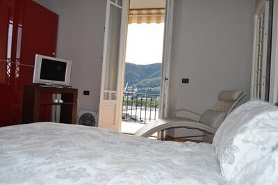 Wohnung 2 Schlafzimmer, mit Garten