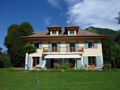 Maison tout confort, 8 chambres, avec jardin