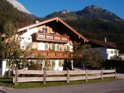 Wohnung 2 Schlafzimmer, mit Garten