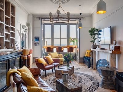 Maison cozy, 6 chambres, avec jacuzzi