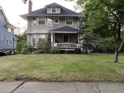 Apartamento 2 habitaciones, con jardín