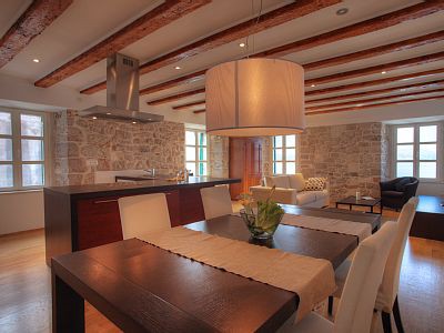 Wohnung 2 Schlafzimmer, mit Klimaanlage