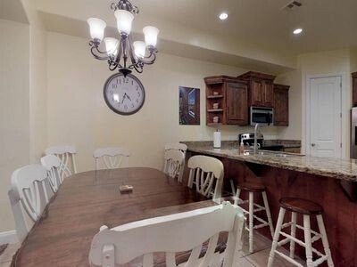 House 4 bedrooms, with jacuzzi