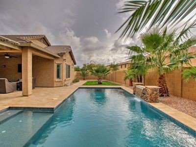 House 2 bedrooms, with pool
