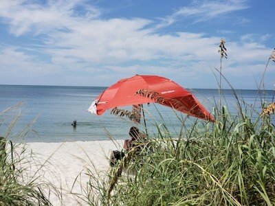 House 3 bedrooms, with pool